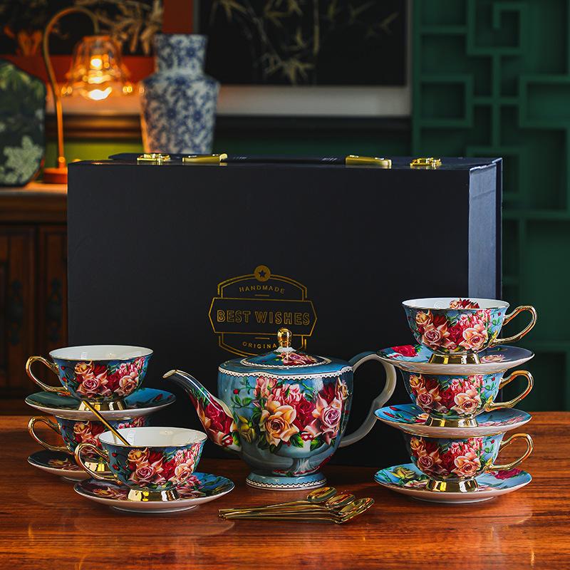 CUPURA Buno - CCS26 Luxury Bone China Tea Cup Set with Saucer Spoon and Strainer Floral Design Light Luxury European Style Gift Box Set Bohemian Powder Blue Classical Blue Rose Angel