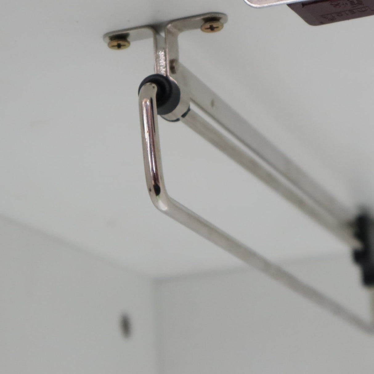 BUDDY Pet Side Table with Cabinet Mr. Chuck Pet Store