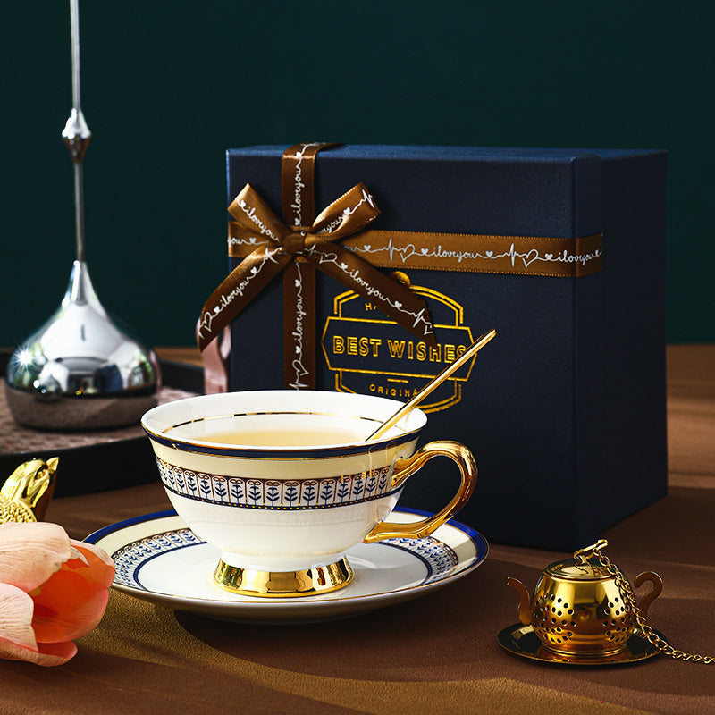 CUPURA Aro - CCS31 Luxury Bone China Tea Cup Set with Saucer Spoon and Strainer Floral Design Light Luxury European Style Gift Box Set Bohemian Powder Blue Classical Blue Rose Angel