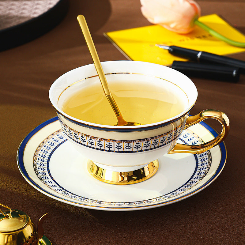 CUPURA Aro - CCS31 Luxury Bone China Tea Cup Set with Saucer Spoon and Strainer Floral Design Light Luxury European Style Gift Box Set Bohemian Powder Blue Classical Blue Rose Angel