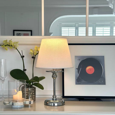 Novus Kira-modern-luxury-table-lamp-elegant-bedside-lighting-for-bedroom-hotel-guest-room Novus