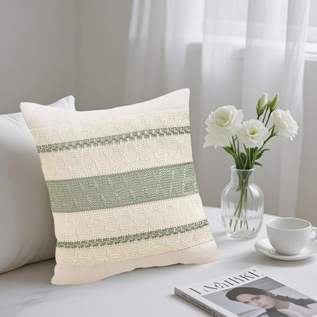 Looma Piluna - Bohemian Green Pillowcase – American Style Decorative Cushion for Living Room Sofa & B&B Home Styling - Living Room, Bedroom, Sofa Area Looma