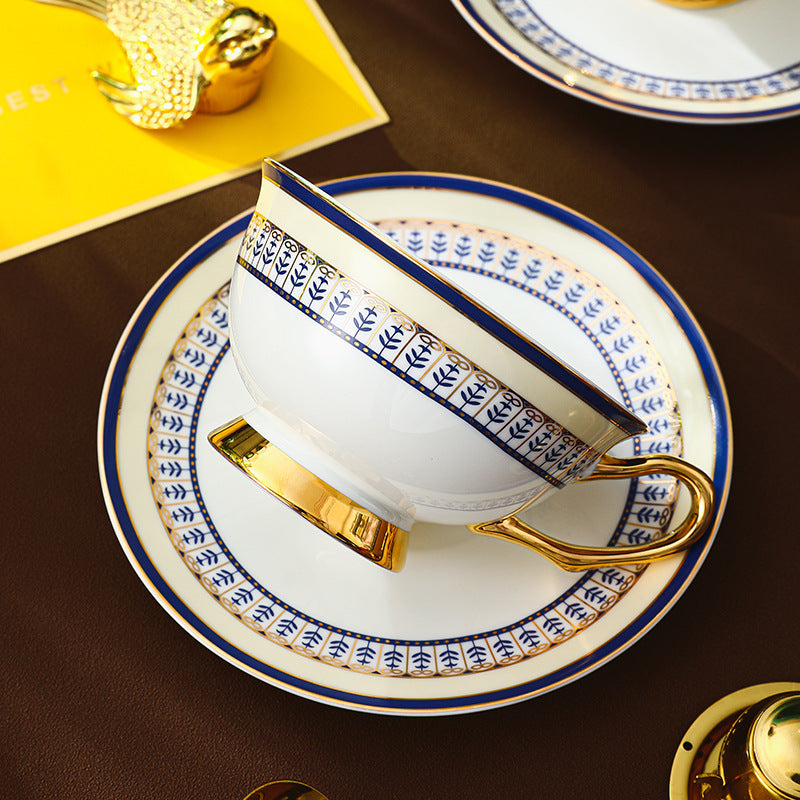 CUPURA Aro - CCS31 Luxury Bone China Tea Cup Set with Saucer Spoon and Strainer Floral Design Light Luxury European Style Gift Box Set Bohemian Powder Blue Classical Blue Rose Angel