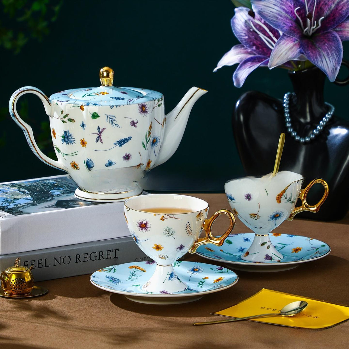 CUPURA Moka - CCS19 Luxury Bone China Tea Cup Set with Saucer Spoon and Strainer Floral Design Light Luxury European Style Gift Box Set Bohemian Powder Blue Classical Blue Rose Angel