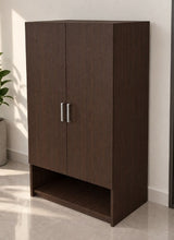 Vance Wardrobe