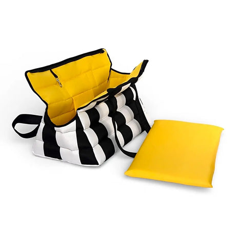CHECKMATE PET CARRIER